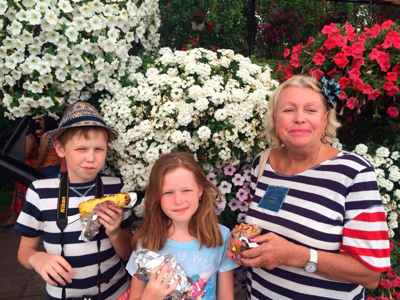 Янина Караченцова